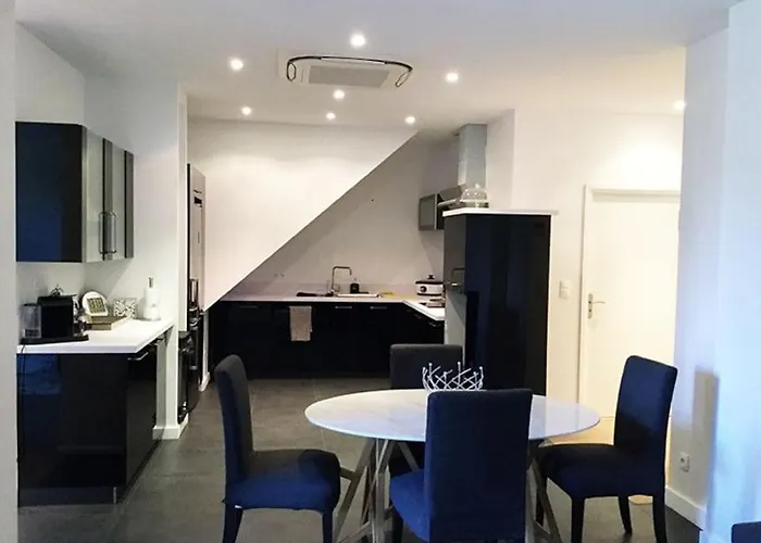 150 M² Fully Furnished Loft