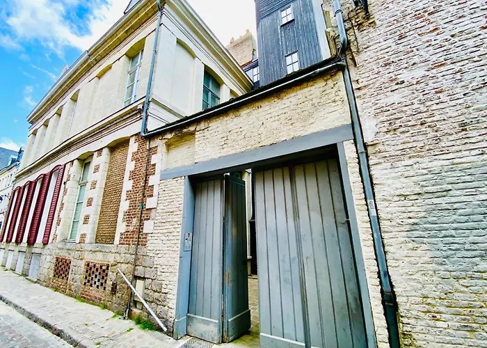 Vieux-Lille : Appartement De Charme