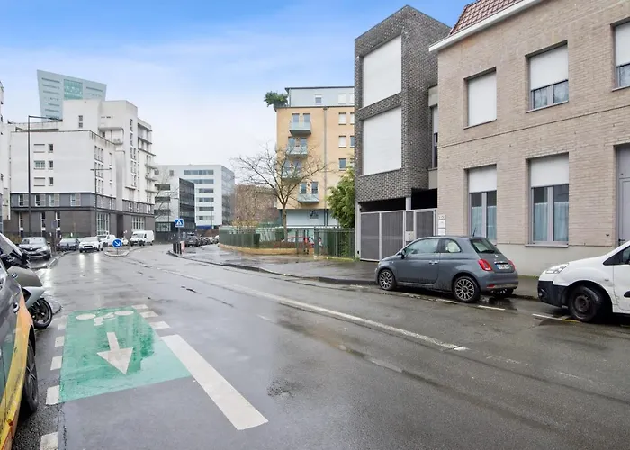 Nice And Calm Studio In Lille-Europe Nearby The Old City - Welkeys