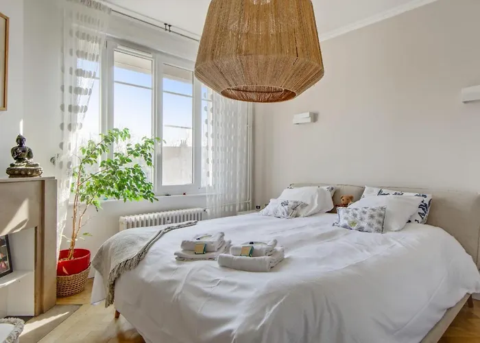 Spacious And Luminous 2Br Near Lille City Center - Welkeys