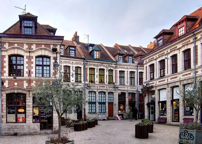 Lille Grand-Place : Functional And Quiet Studio !