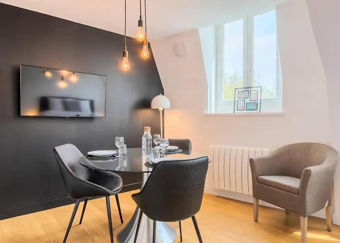 Vieux Lille - Beautiful Neat And Bright Apartment