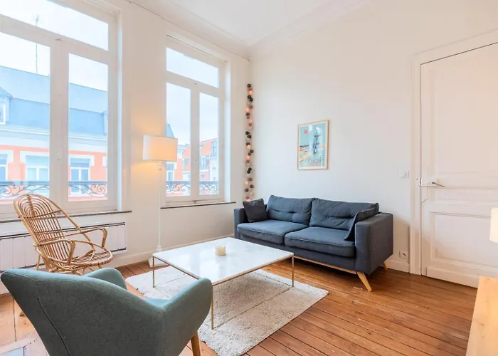 Lille Centre Apartment With Character