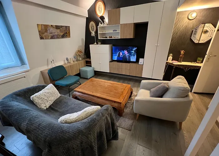 La Petite Place Lille St Maurice
