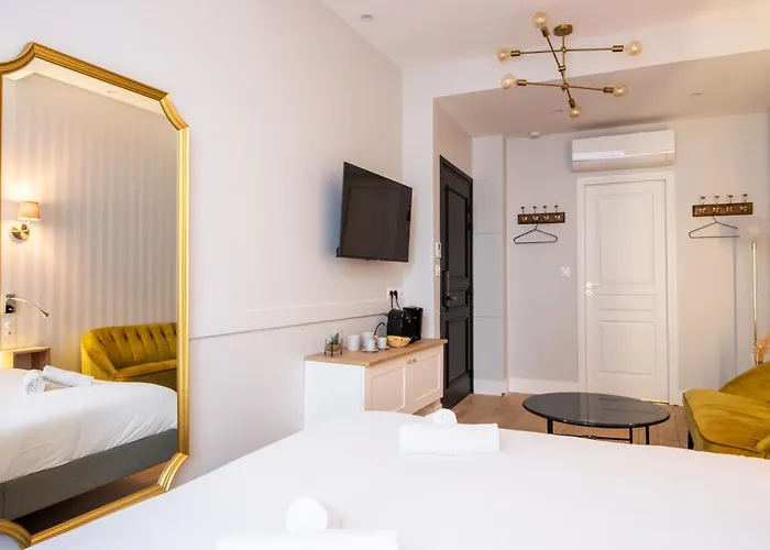 Les Suites Faidherbe