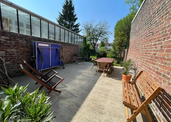 La Chambre Jaune Maison Avec Grande Terrasse Et Garage Prive