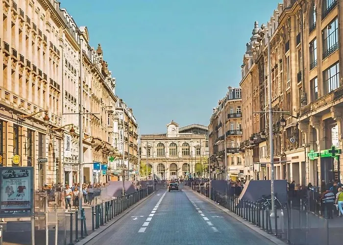 Appartement Cosy Sur La Prestigieuse Rue Faidherbe, A Deux Pas De La Gare Lille Flandre