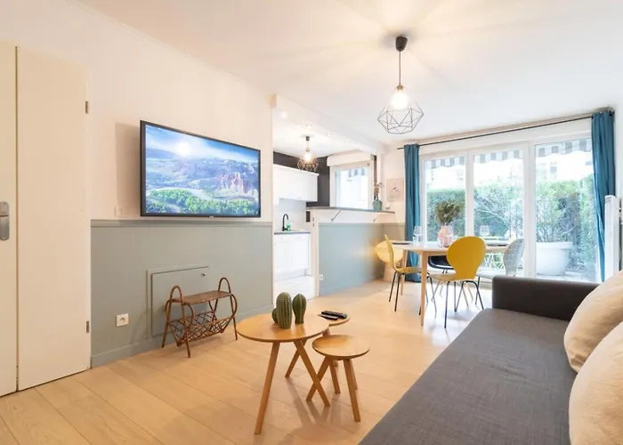 Vieux Lille - Appartement Avec Terrasse + Parking