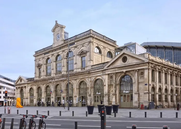 Lille Grand Place Studio Center