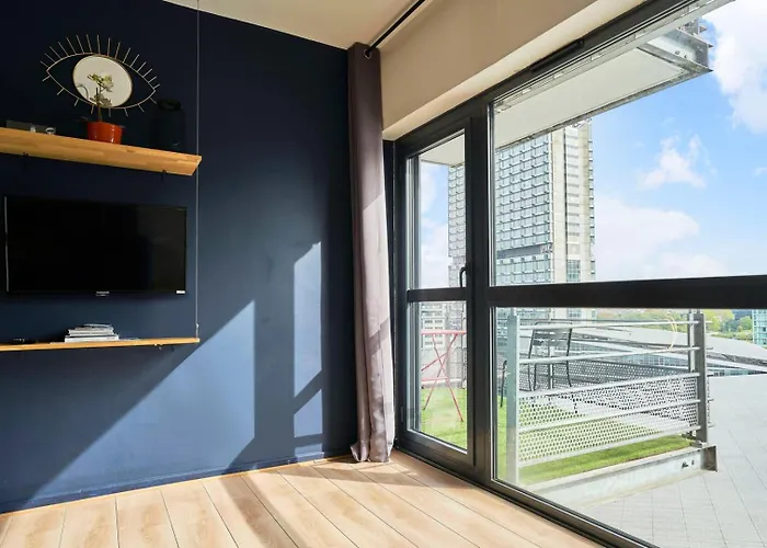 Euralille: Apartment With Balcony!