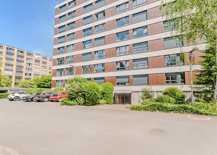 Magnifique 3 Pieces Avec Parking Prive Et Balcon