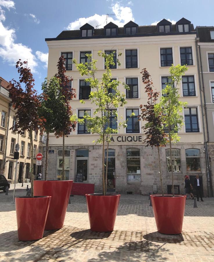 La Clique Hotel *