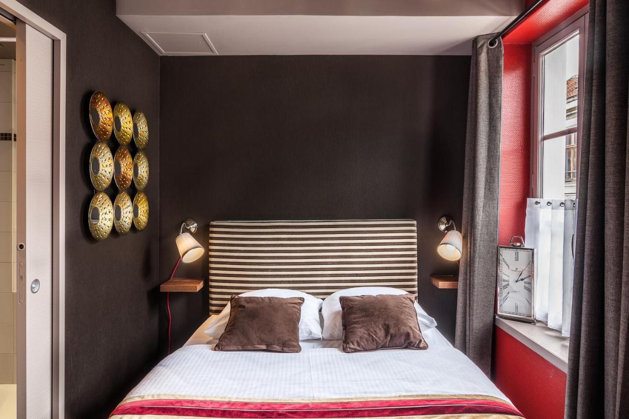 Le 84 Sainte-cath' Apartment *