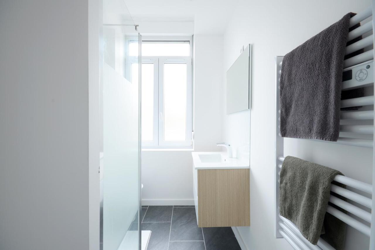 Appartement Standing Proche Gare Metro 24h 24h Access Lille