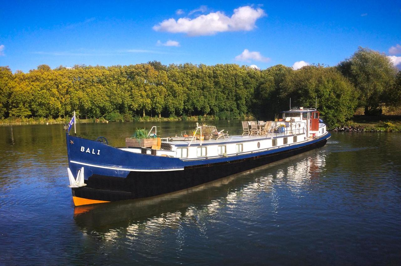 Acomodação com café da manhã  Bateau Peniche Au Coeur De Lille