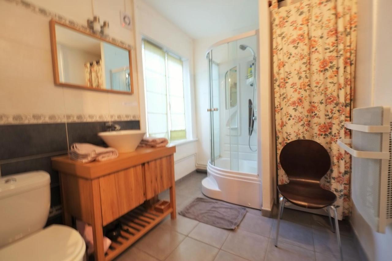 Lebeauregare Apartment *