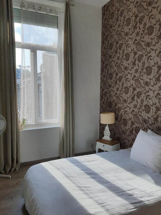 Apart Au Standing - Ambiance Cosy - Dans Un Immeuble De Prestige Du 19eme Siecle - Terrasse Au Rdc - Parking Apartment *