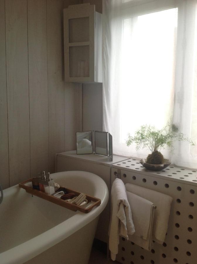Homestay Petit Cocon Lillois:cheminee & Jardin *