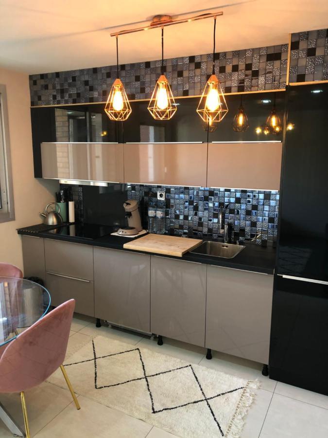 Juste Cozy Trevise Apartment Lille
