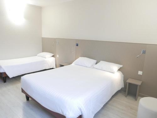 Brit Centre Hotel