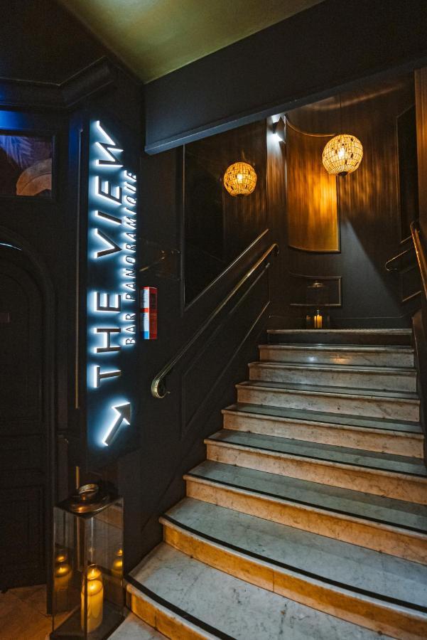 Carlton Hotel 4*