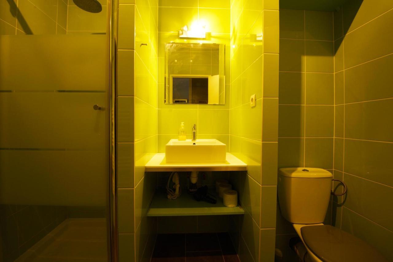 Royale Vieux 24h24h Access *