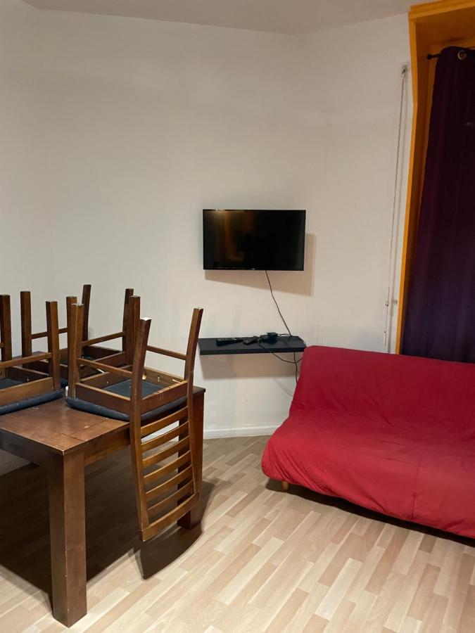 Annul Apartment *