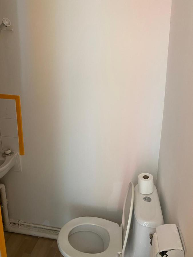 Apartment Annul *