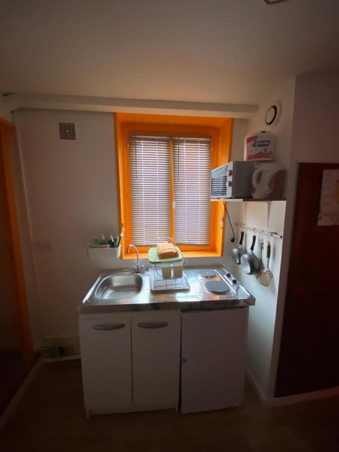 Apartment Annul *