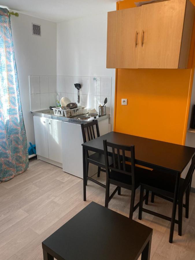 Annul Apartment *