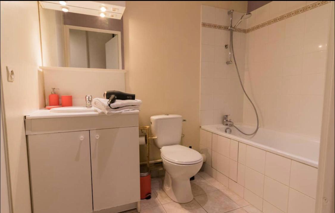 Charming Studio With Parking & Terrace Vieux Apartment *