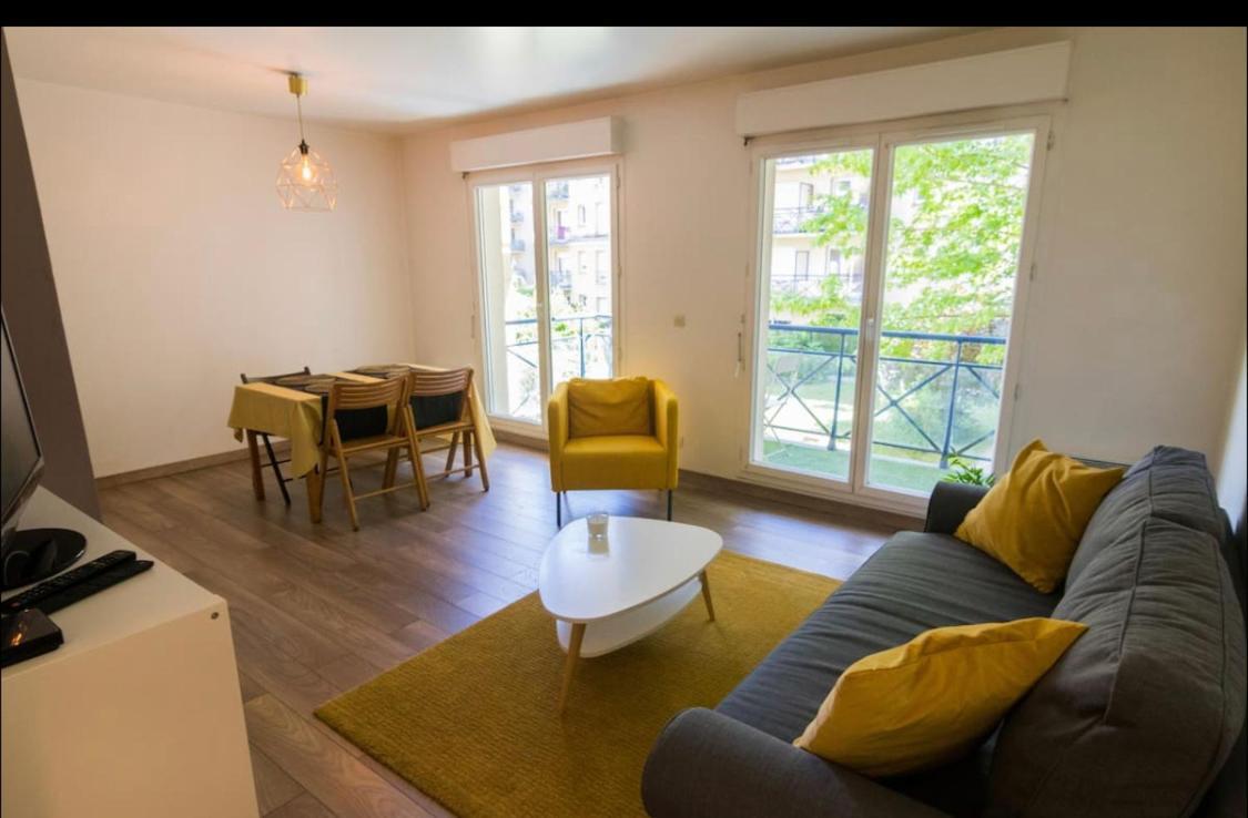 Charming Studio With Parking & Terrace Vieux * Lille