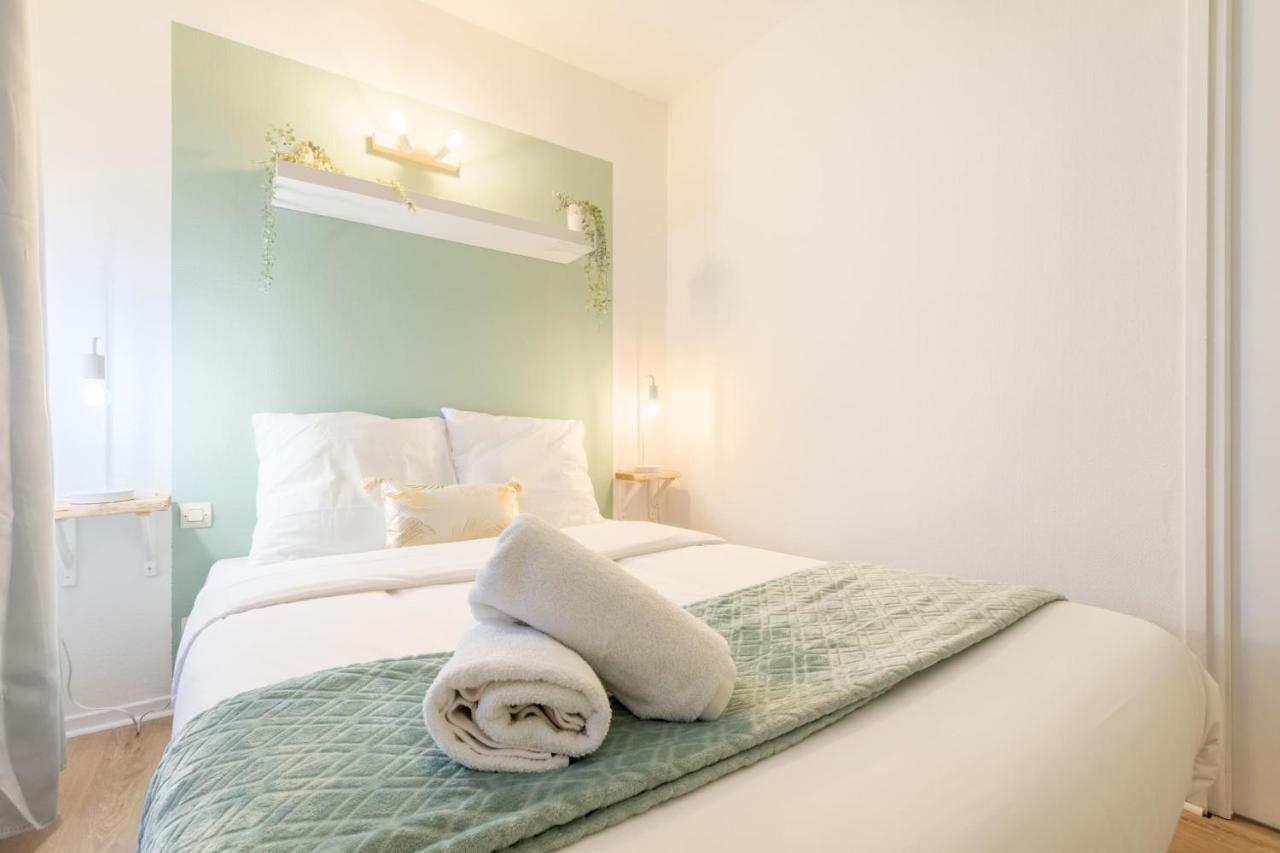 Hypercentre - Beautiful For 2 Person ! Apartment *
