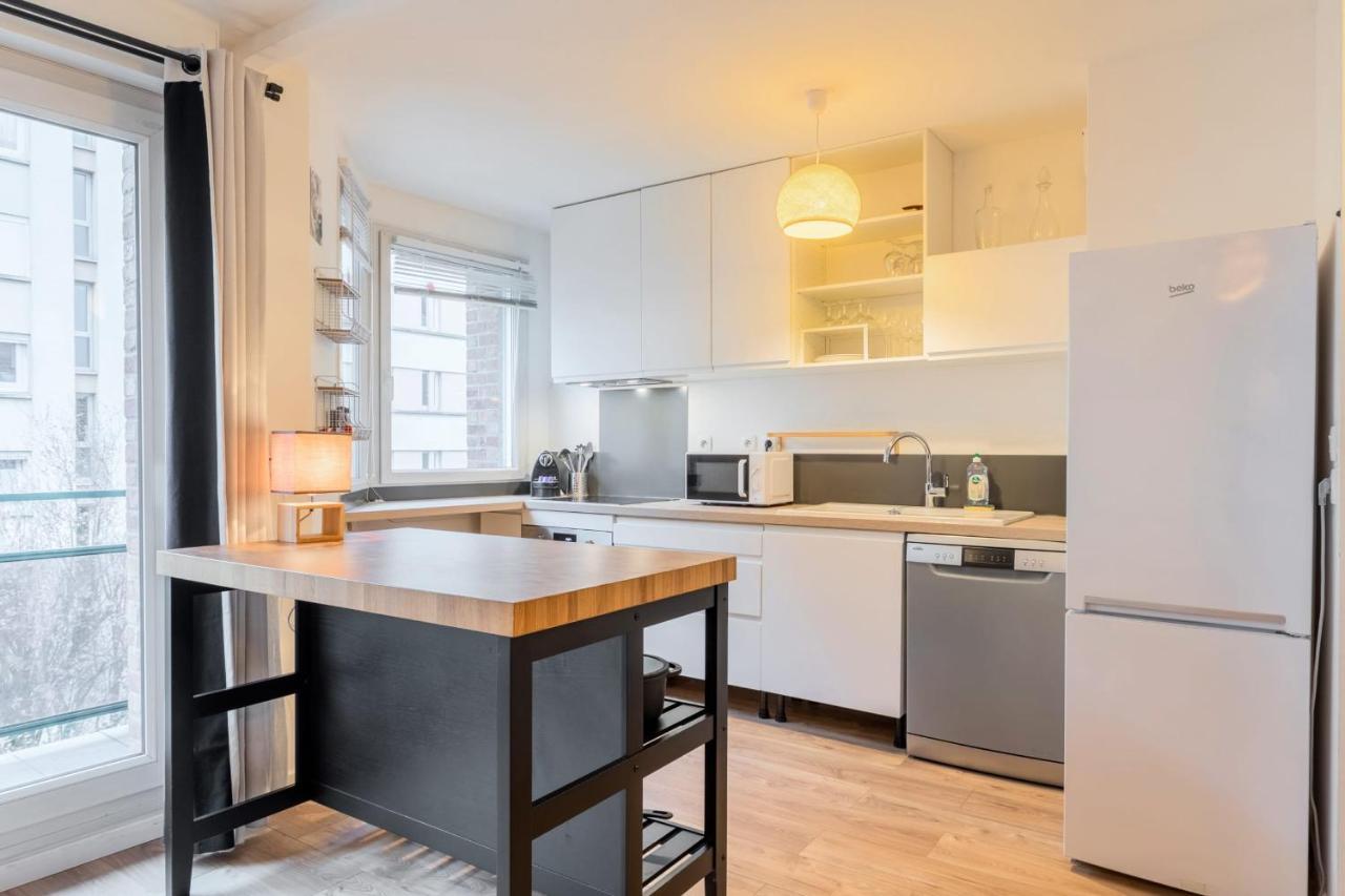 Apartment Fully-equipped App With Balcony Near Train Station Lille