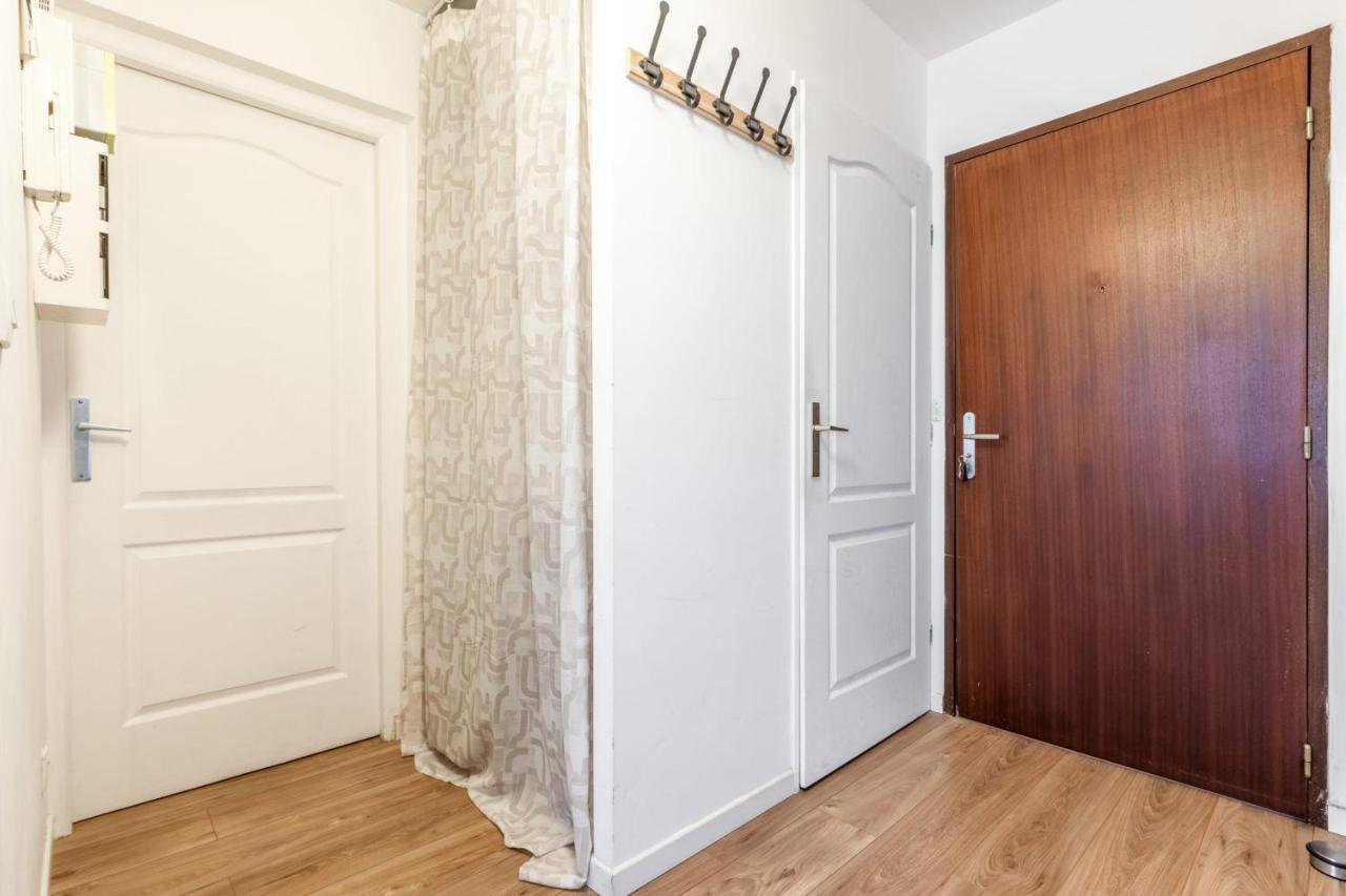 Fully-equipped App With Balcony Near Train Station Apartment Lille