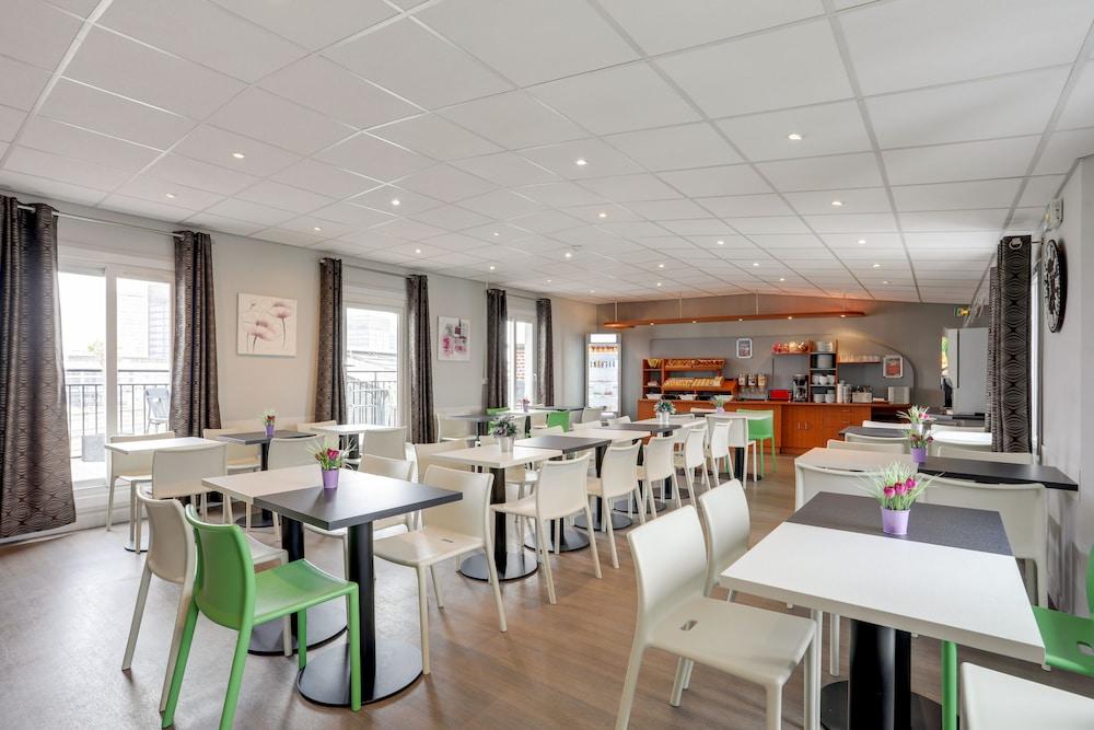 Chagnot Hotel 3*