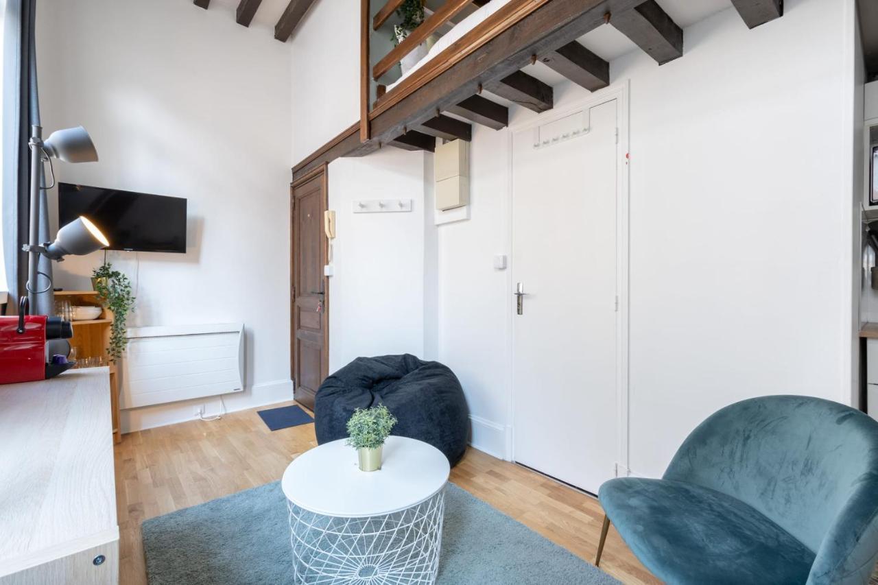 Centre - Studio Ideally Located ! 2 Pers *