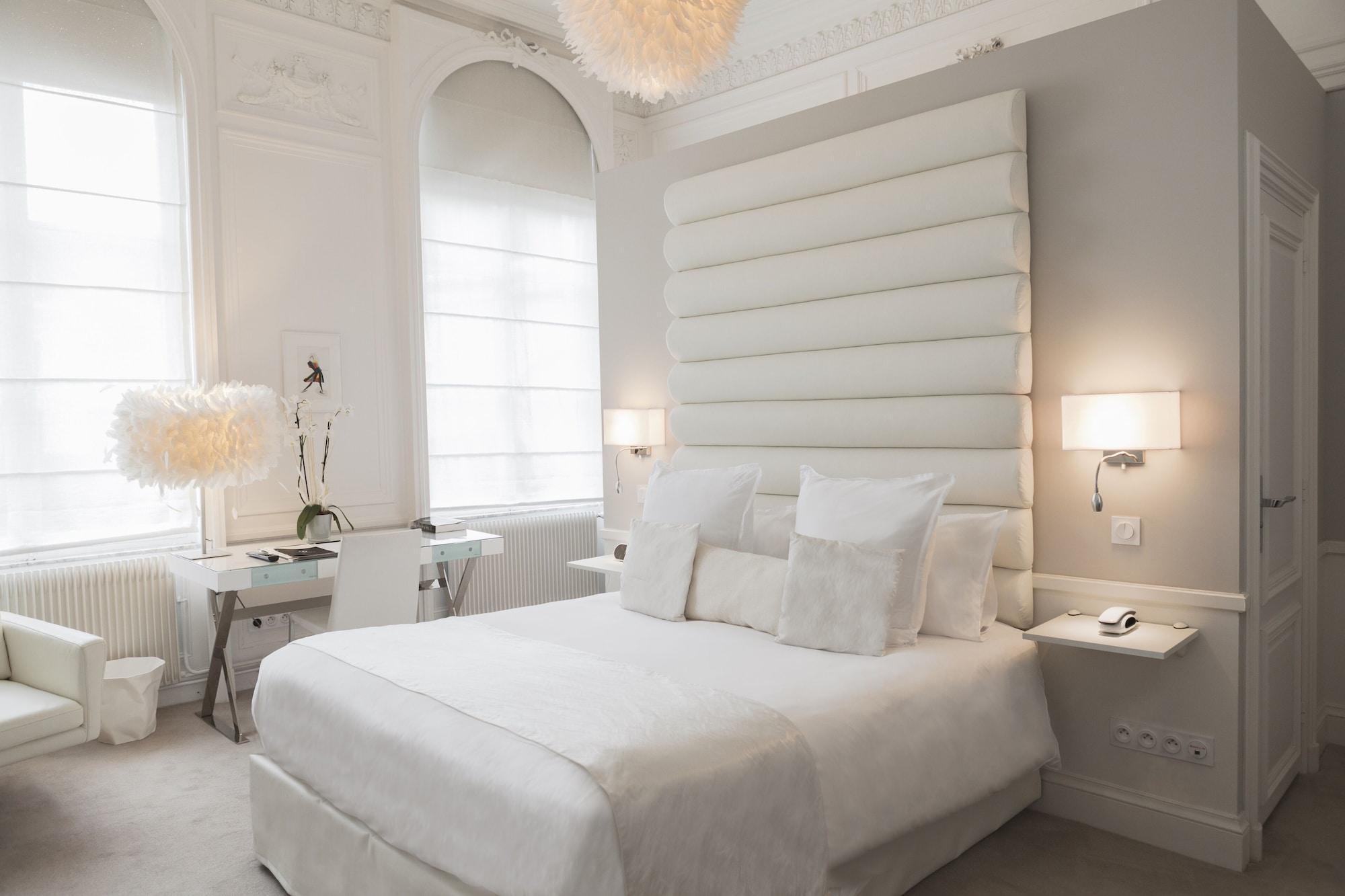 Clarance Hotel 5*