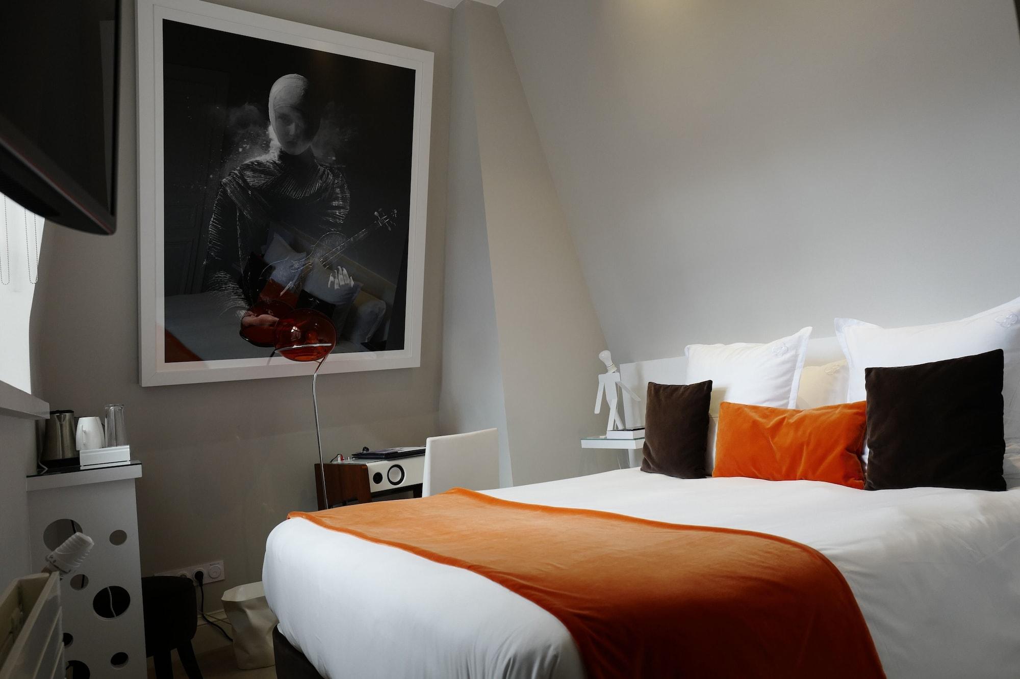 Clarance Hotel 5*