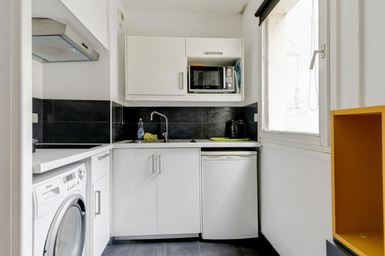 Apartment Studio Between The Stations And The Opera In - Welkeys Lille