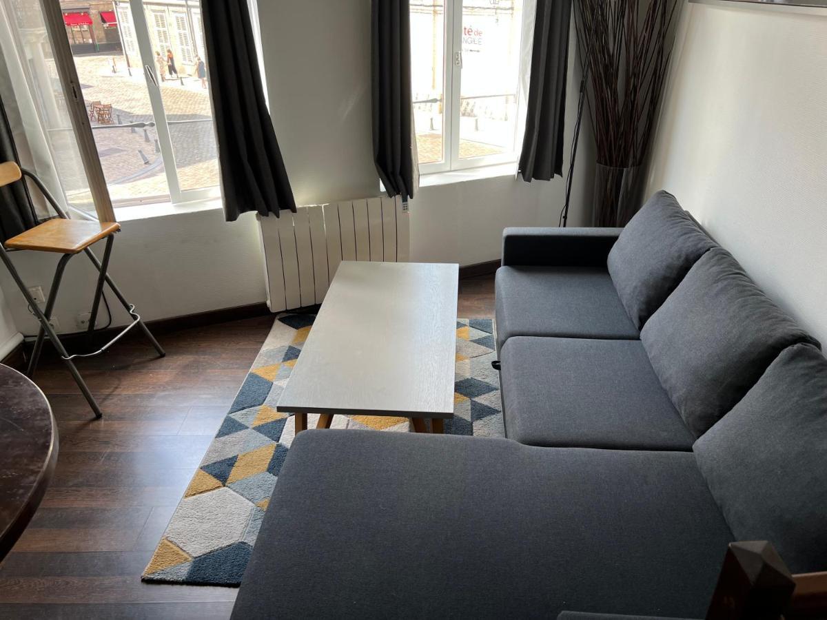 La Petite Place De La Porte De Gand * Lille