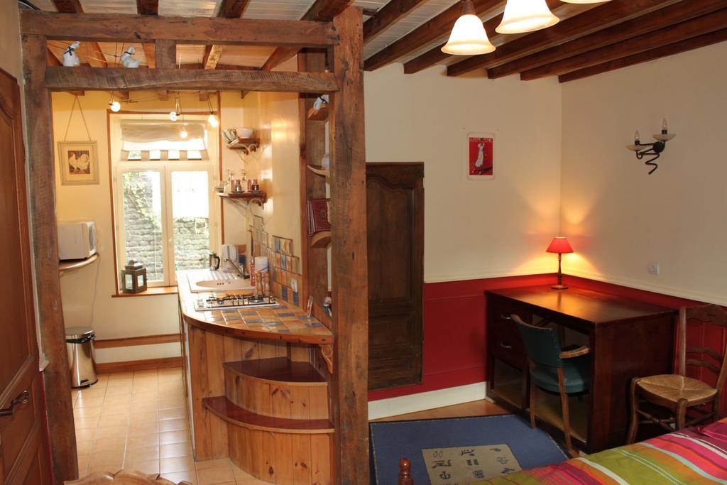 Chez Christophe Bed & Breakfast *