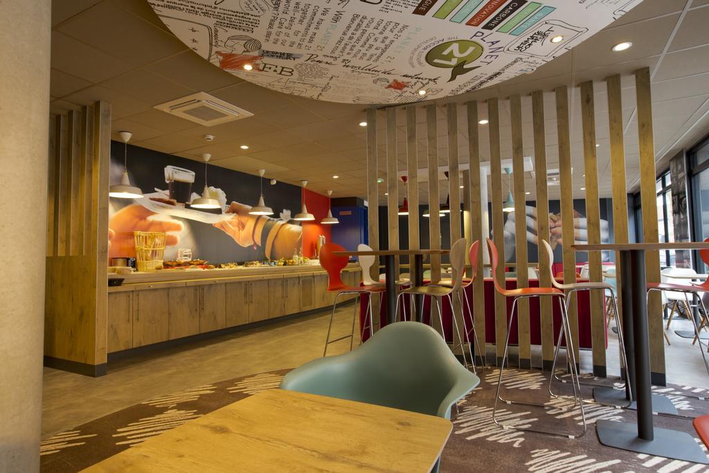 Ibis Centre Grand Palais Hotel 3*