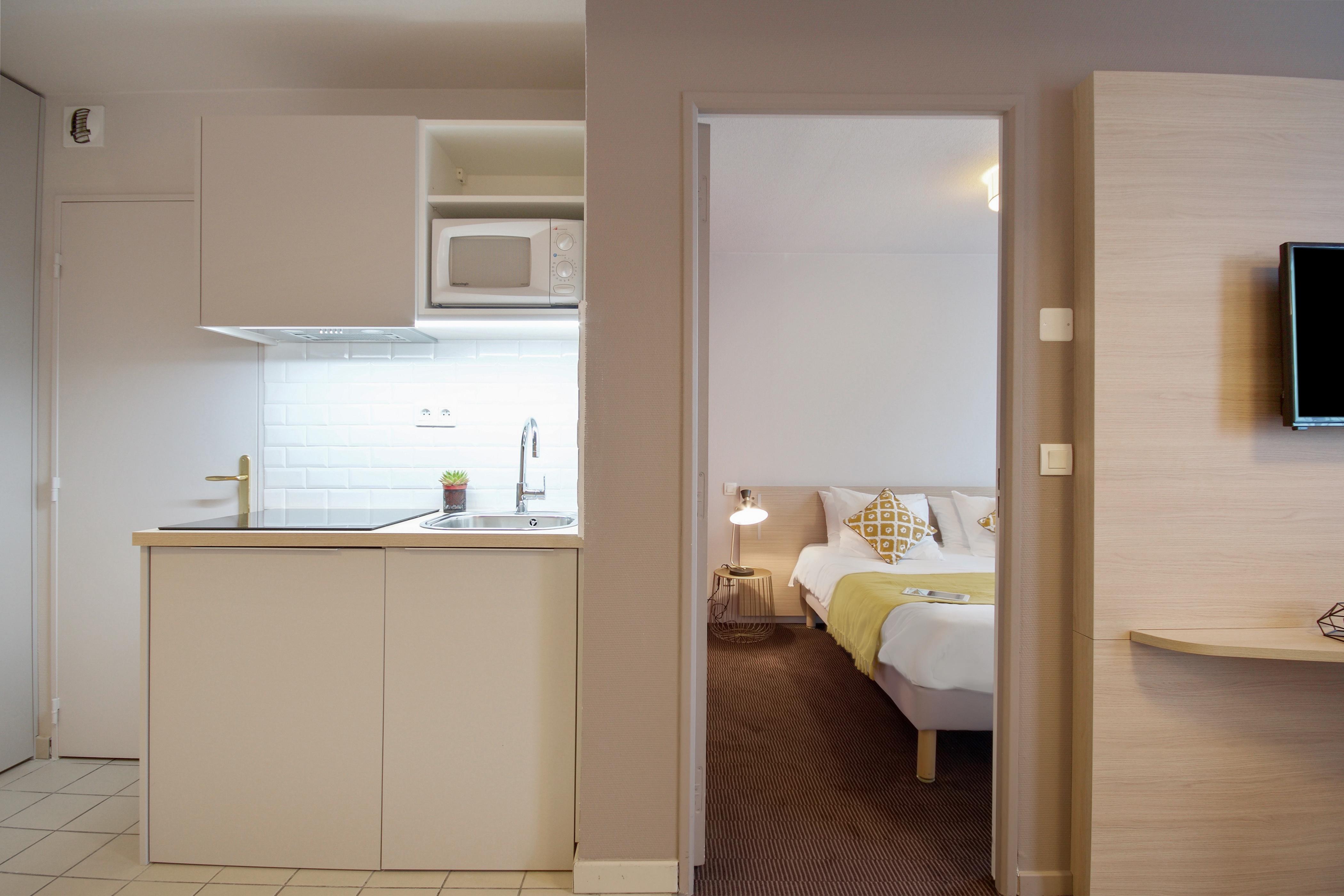 Aparthotel Appart'city Confort Grand Palais 3*