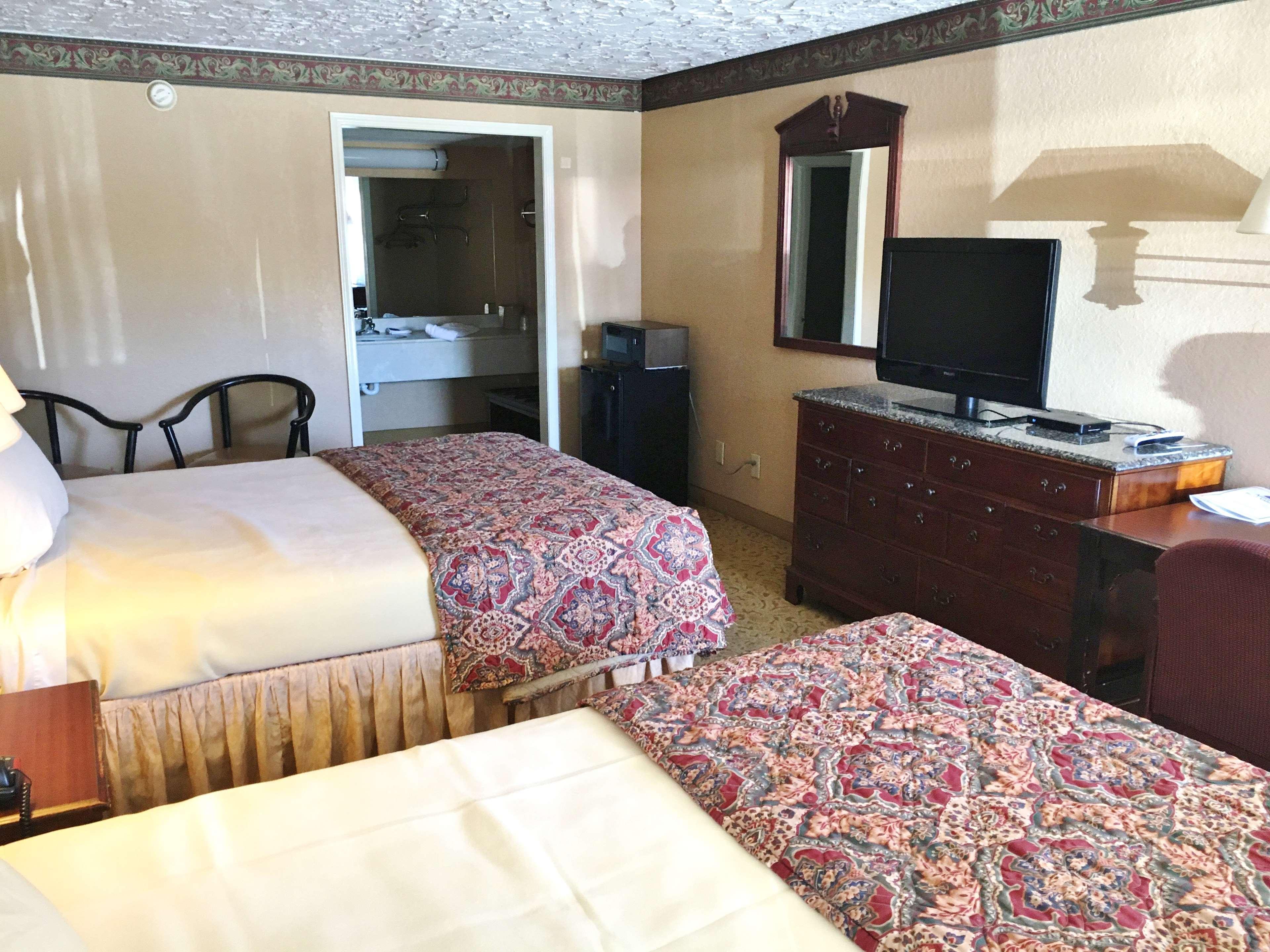 Ibis Styles Centre Gare Beffroi Lille