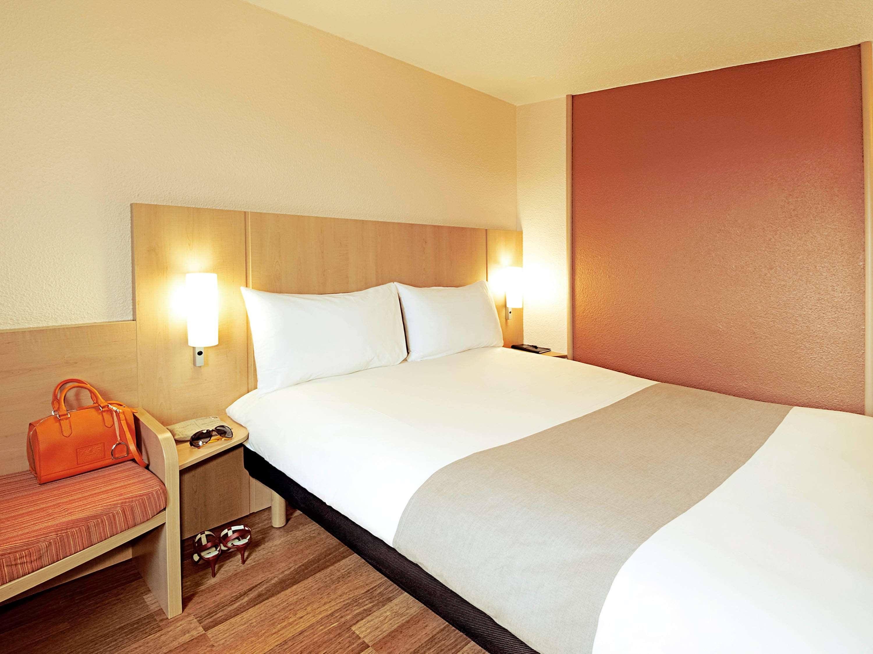 Ibis Centre Gares Hotel