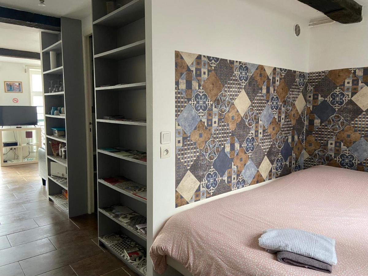 Royale Vieux 24h24h Access Lille