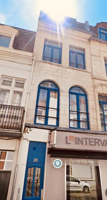 Leonard, Comme A La Maison - Vieux Apartamento