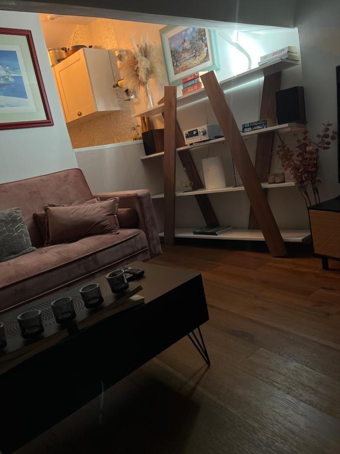 Vieux Appartement *