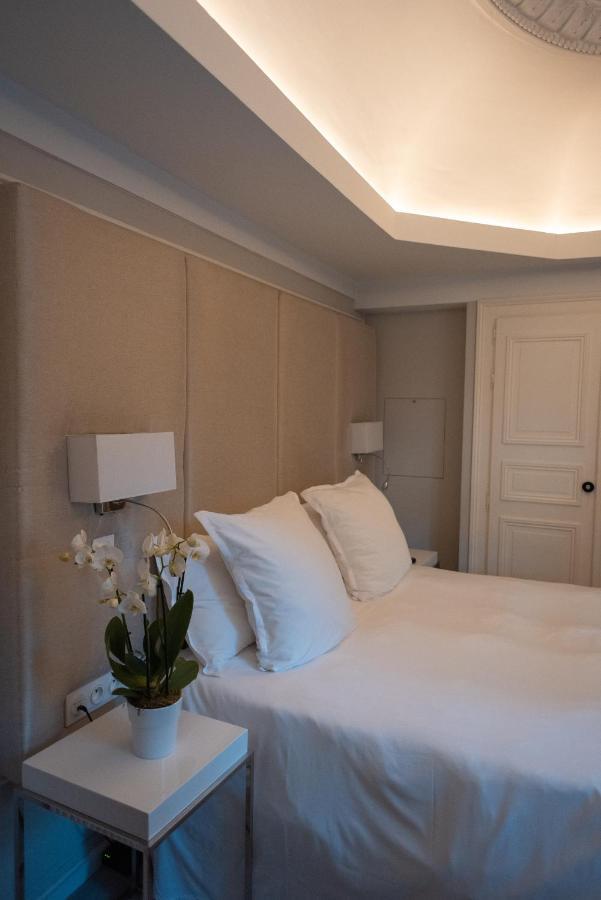 Hotel Clarance